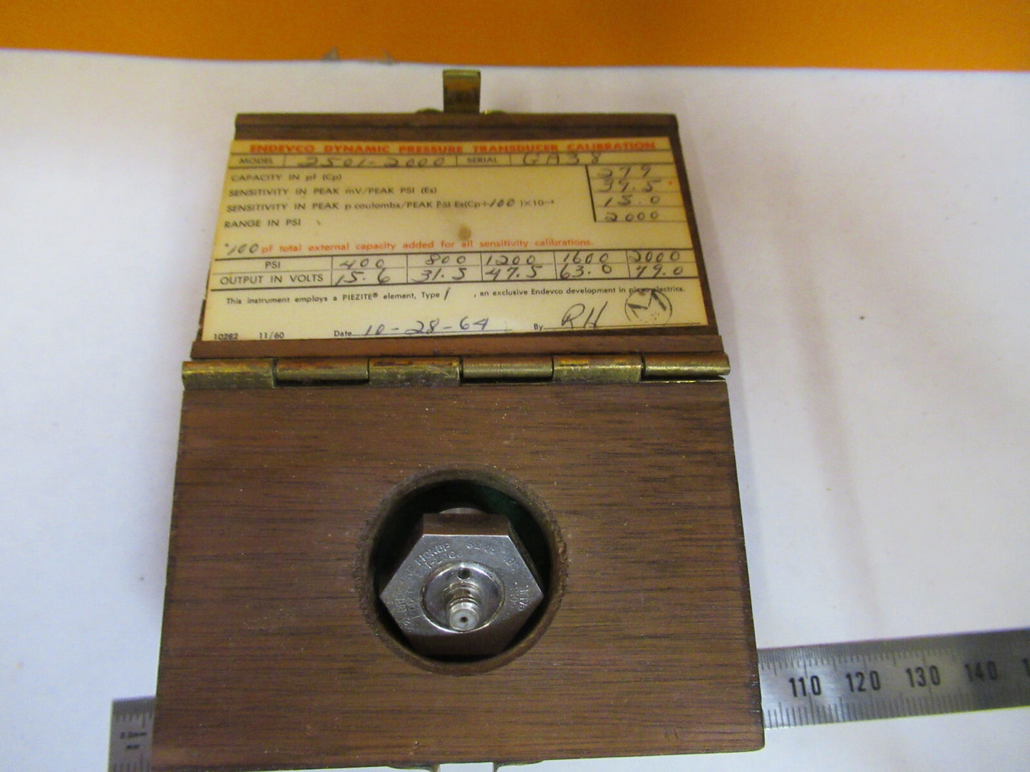 ENDEVCO 2501 PRESSURE TRANSDUCER SENSOR  AS PICTURED X6-A-34