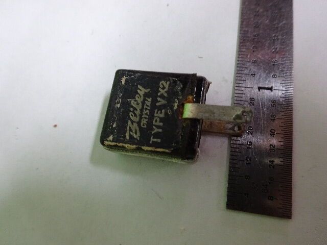 ANTIQUE QUARTZ RADIO CRYSTAL BLILEY ELECTRIC VX2 3105 K FREQUENCY CONTROL #AS-91