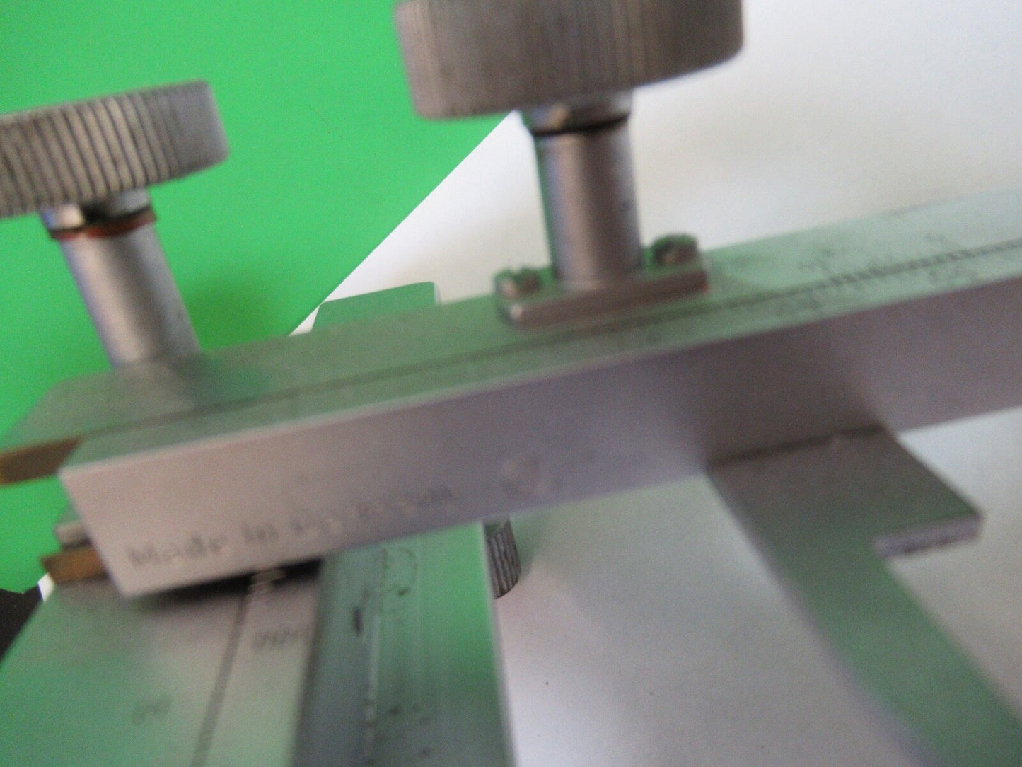 MADE in GERMANY CLIPS ATTACHMENT STAGE XY MICROSCOPE PART AS PICTURED Q7-B-23