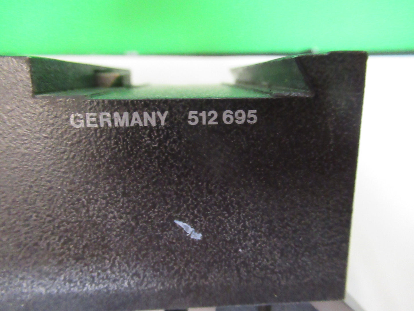 LEICA GERMANY DMRB STAND TABLE 512695  MICROSCOPE PART AS PICTURED S4-B-04
