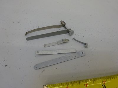 Microscope Part Lot Mismatch Clips for Stage Table