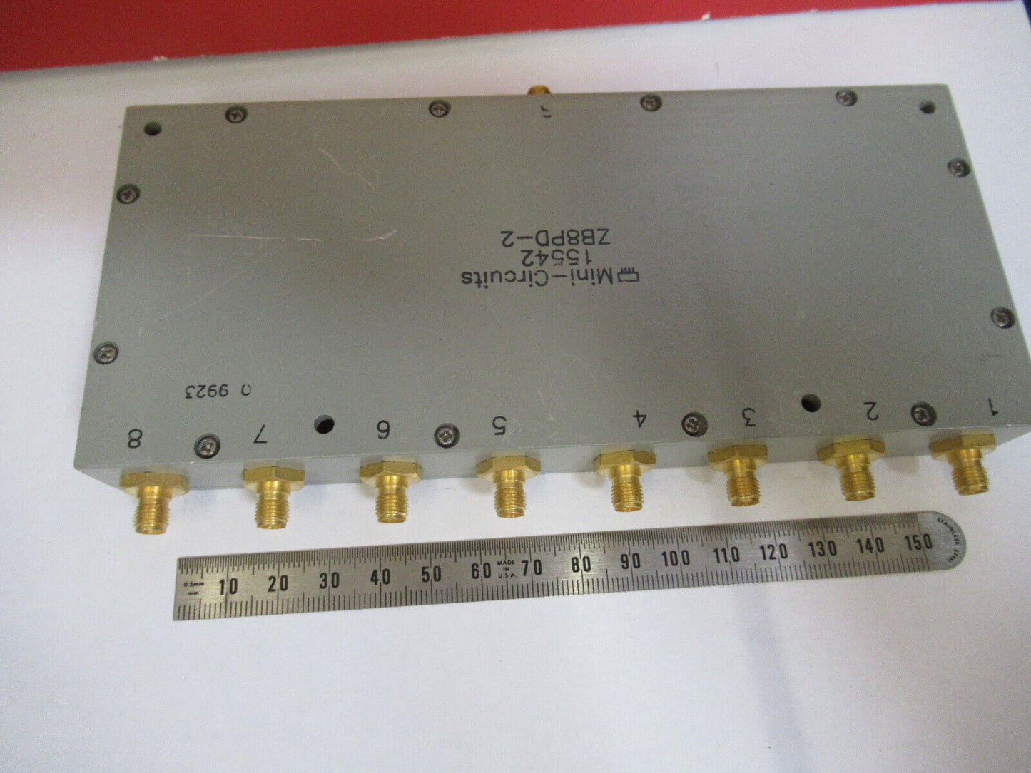 MINI CIRCUITS  ZB8PD-2  SPLITTER 8 POS DIVIDER SMA FREQUENCY AS PICTURED G4-A-16