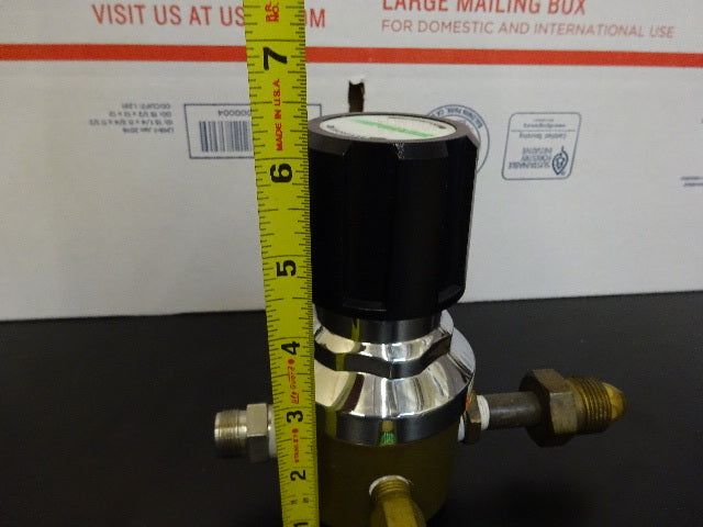 PRAXAIR MANOMETER REGULATOR VALVE GAS PROCESS CONTROL AS IS #78-02