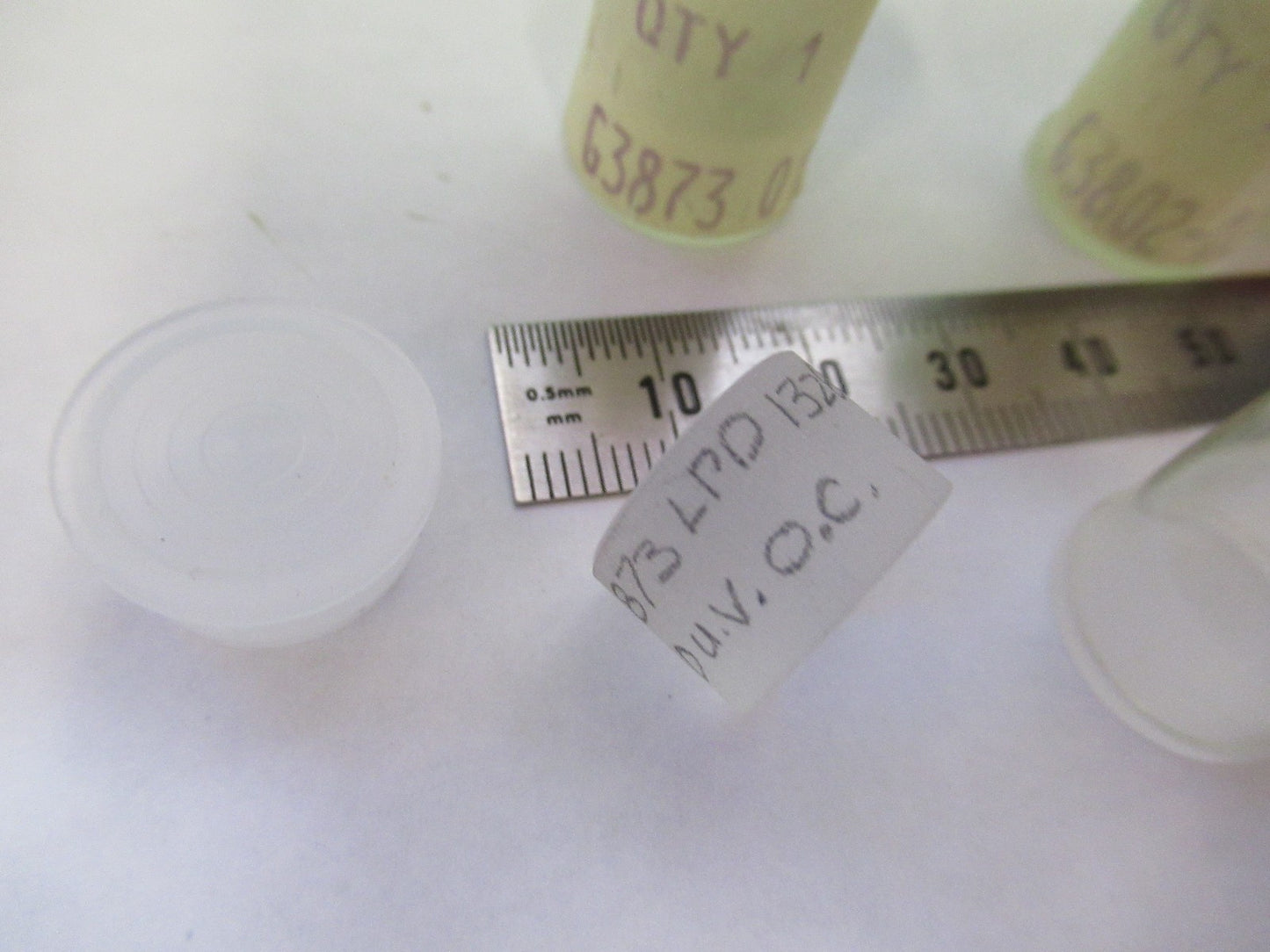 LOT OPTICAL SPECTRA PHYSICS COATED LENS PHOTONICS OPTICS 15x10mm as pic T3-FT-90