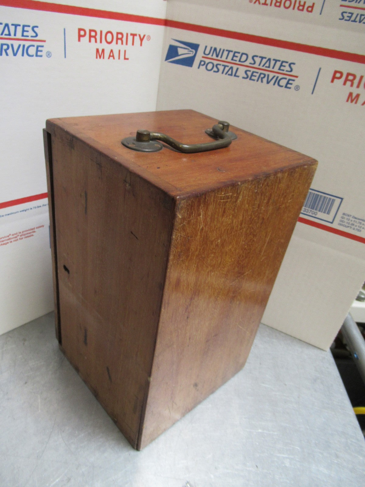 ANTIQUE WOOD CONTAINER EMPTY CROUCH LONDON SCOPE MICROSCOPE PART AS PICTURED TA5