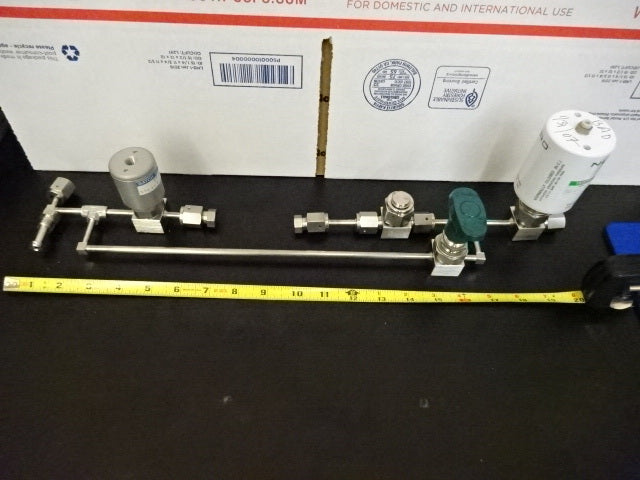 FOR PARTS SWAGELOK ASSEMBLY VALVE marked bad FITTINGS OK SOLD AS IS #TB-3