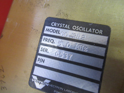 VINTAGE QUARTZ VECTRON OSCILLATOR FREQUENCY CONTROL 5 MHz AS PICTURED V8-B-71