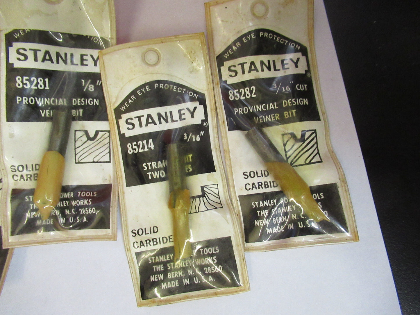 LOT 7 EA TOOLD STANLEY ROUTER WOOD ETC SOLID CARBIDE  AS PICTURED G4-A-24
