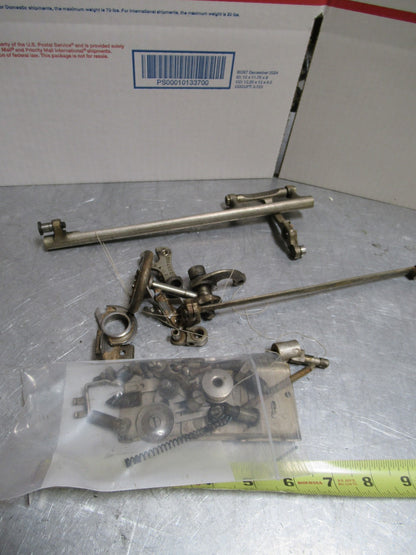 SINGER SEWING MACHINE PARTS FIXTURES PLATES ASSEMBLY AS IS AS PICTURED T8-B-49