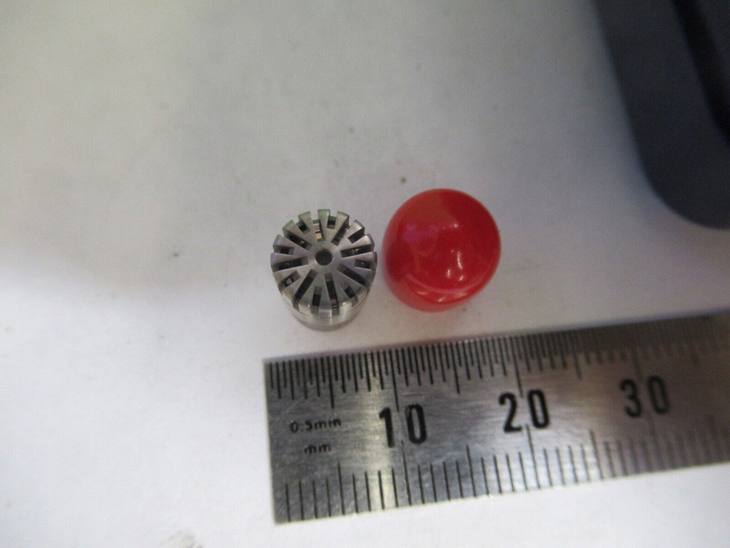 PCB PIEZOTRONICS  377B01 HEAD MICROPHONE SENSOR AS PIC Z7-FT-89