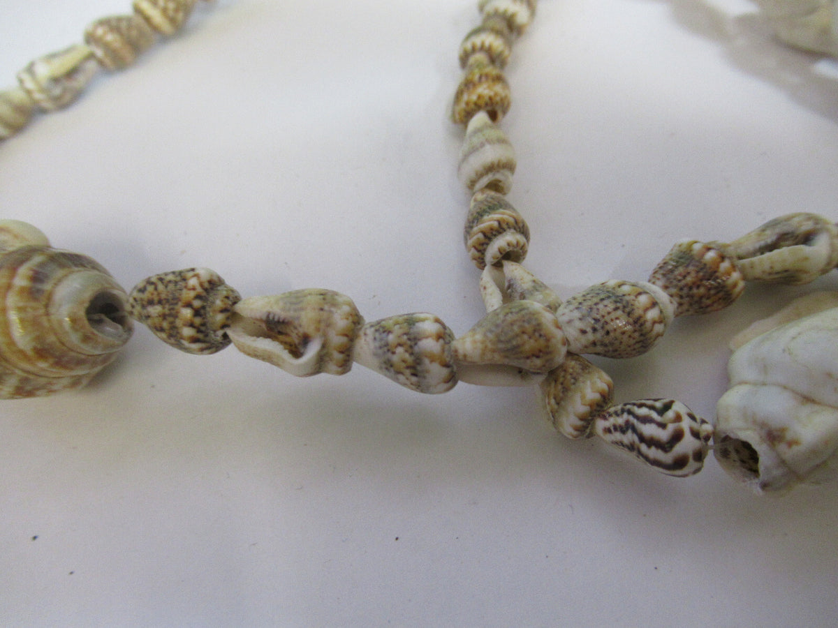 LOT JEWELRY FANTASY HANDMADE WRISTBAND NECKLACE ETC AS PICTURED X4-A-67