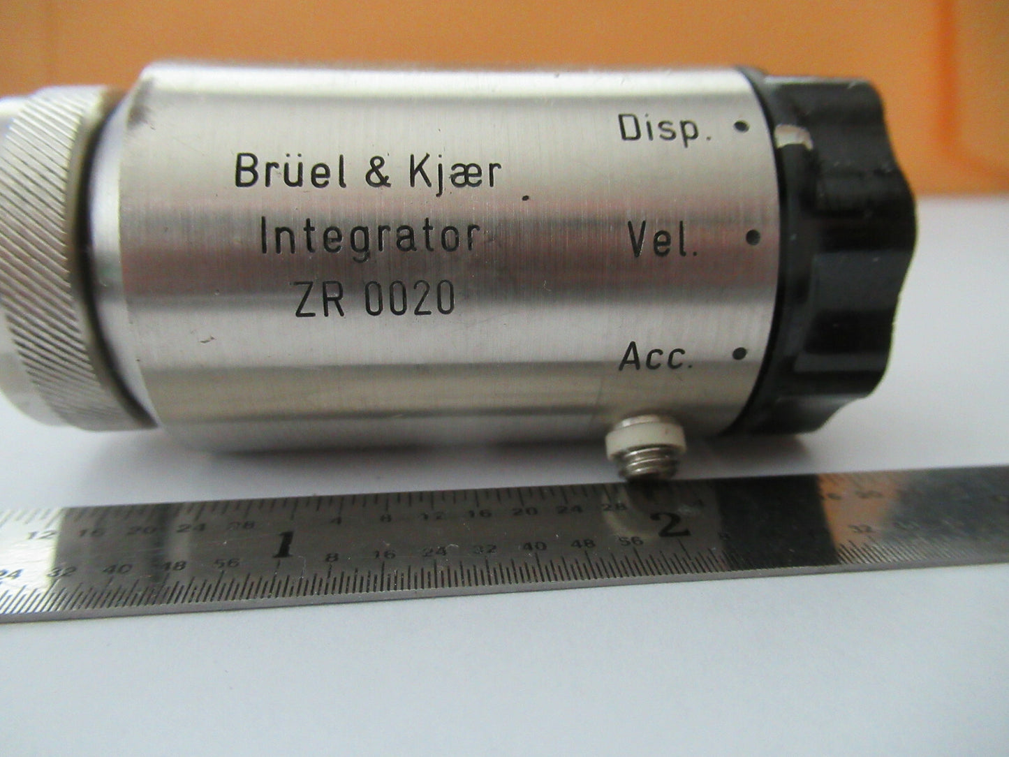Brüel & Kjær Denmark Zr 0020 Integrator Disp Vel Acceleration AS Pic