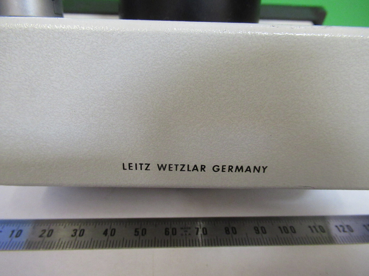 LEITZ WETZLAR GERMANY BINOCULAR HEAD OPTICS MICROSCOPE PART AS PICTURED S2-C-04