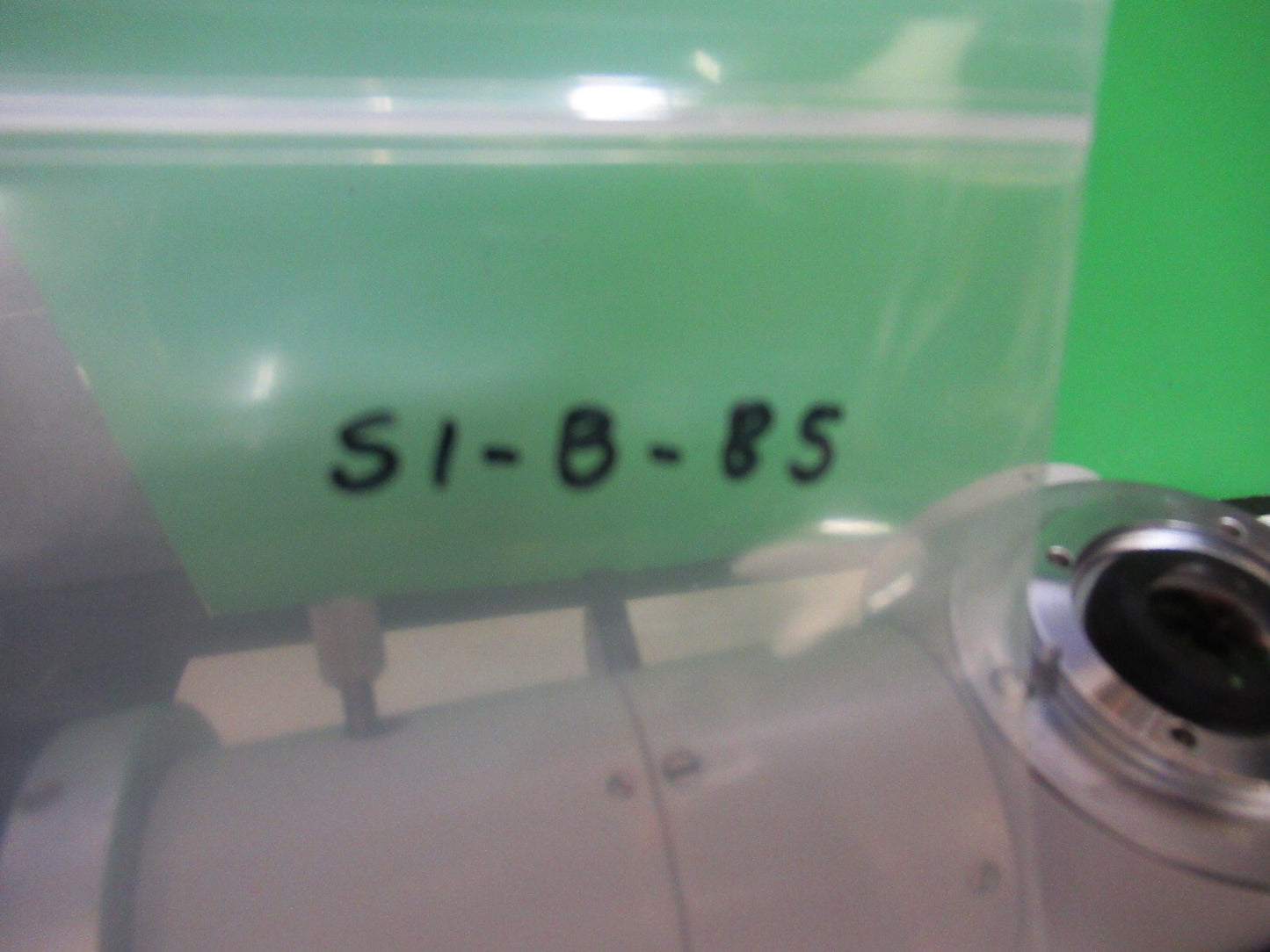 For parts ZEISS VERTICAL ILLUMINATOR 466300 MICROSCOPE PART AS PICTURED S1-B-85