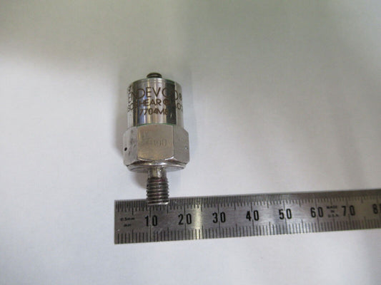 MEGGITT ENDEVCO 7704M8 RARE ACCELEROMETER SENSOR VIBRATION TEST AS PIC &Z5-A-01