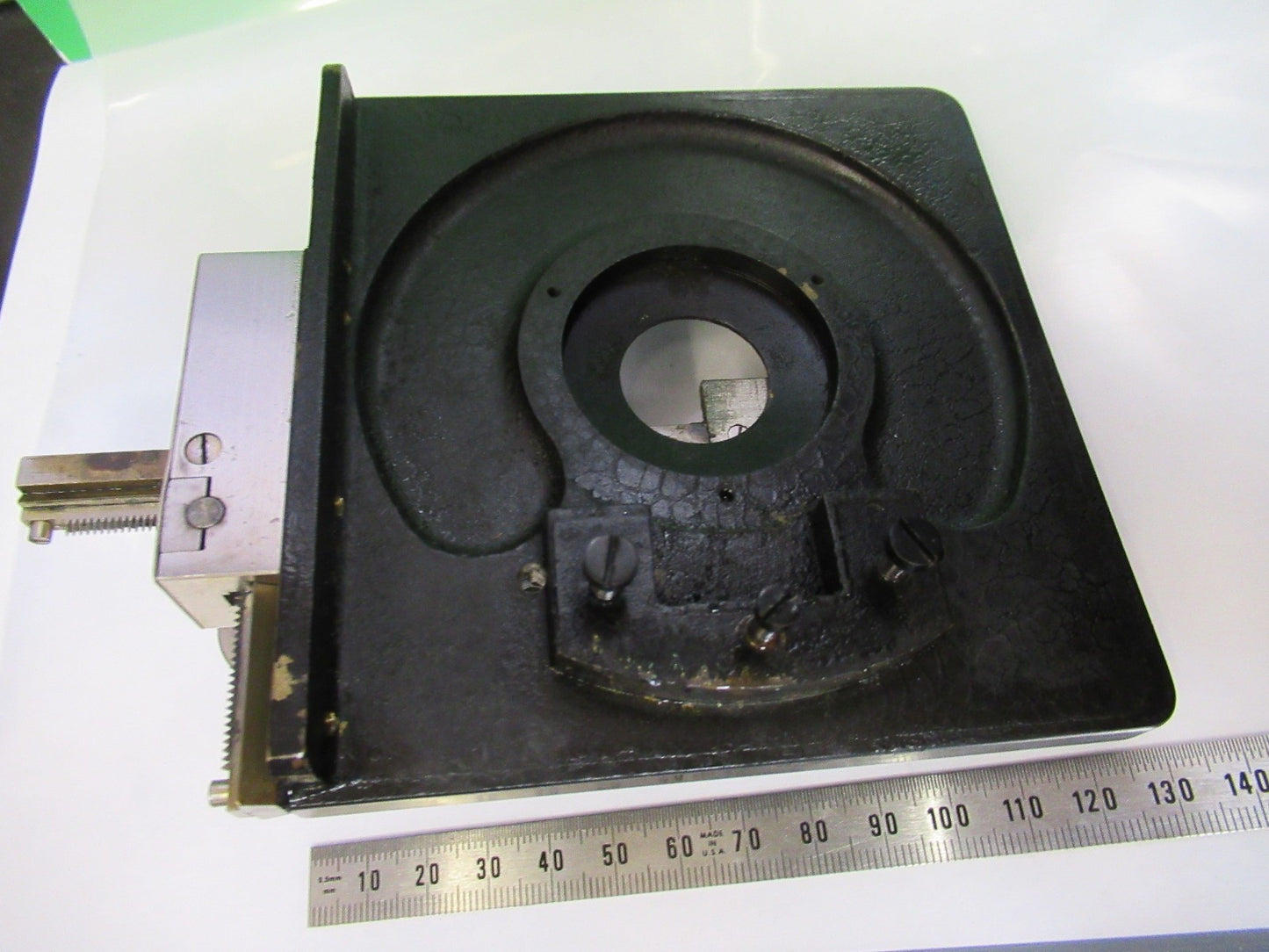 ERNST LEITZ ANTIQUE XY STAGE TABLE MICROSCOPE PART AS PICTURED Y4-FT-99