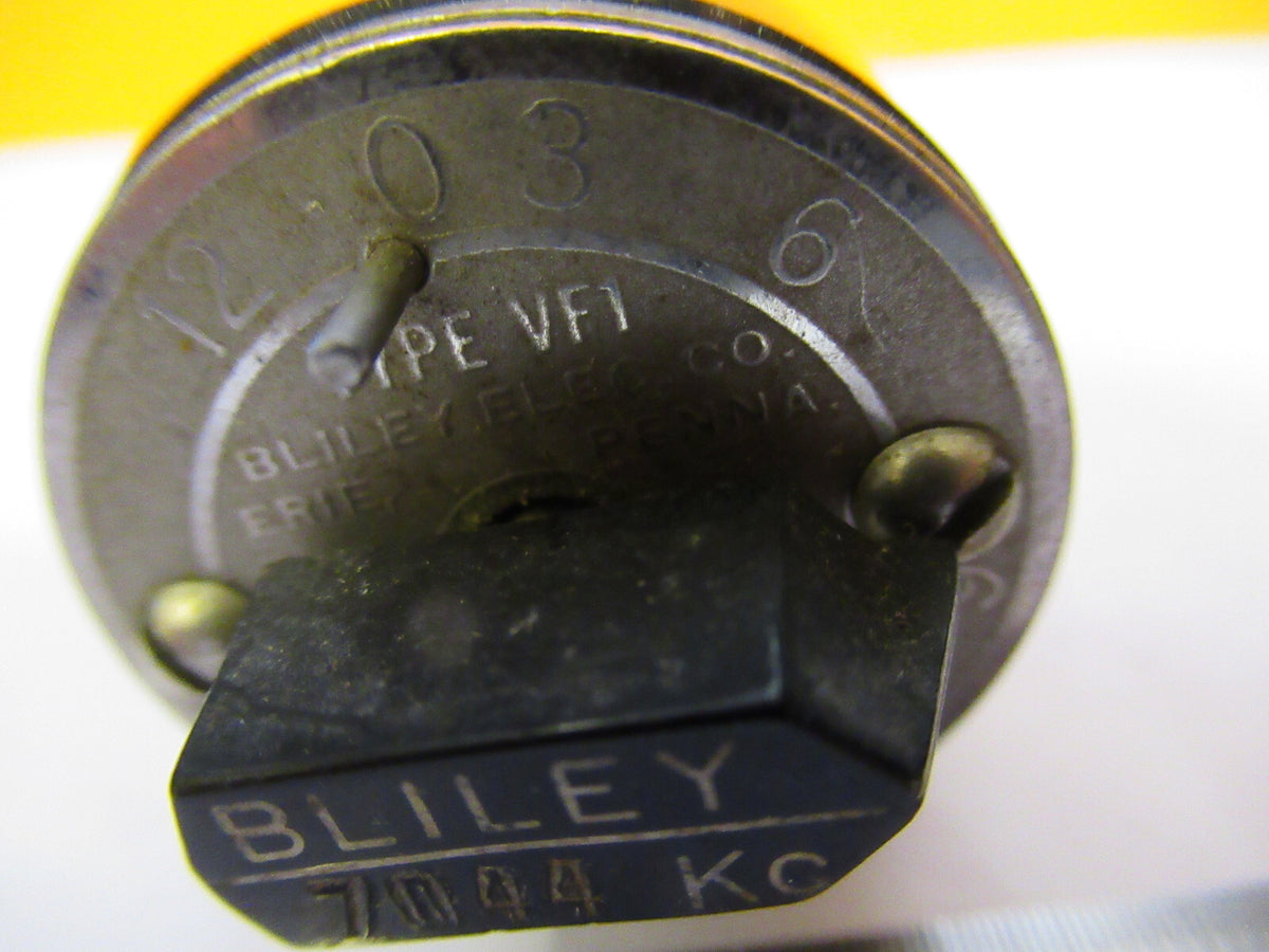 BLILEY RESONATOR QUARTZ CRYSTAL VF1 VARIABLE FREQUENCY AS PICTURED Y1-A-34
