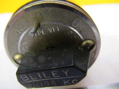 BLILEY RESONATOR QUARTZ CRYSTAL VF1 VARIABLE FREQUENCY AS PICTURED Y1-A-34