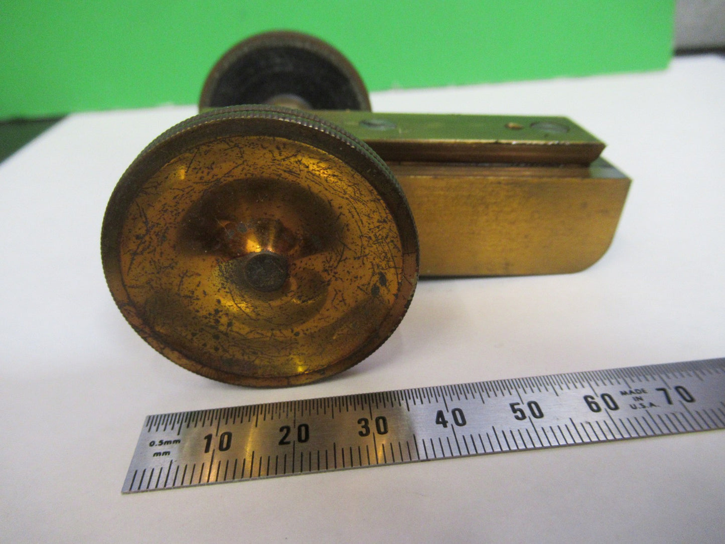 ANTIQUE BRASS BAUSCH LOMB KNOBS MACRO ADJUST MICROSCOPE PART AS PICTURED W3-C-02