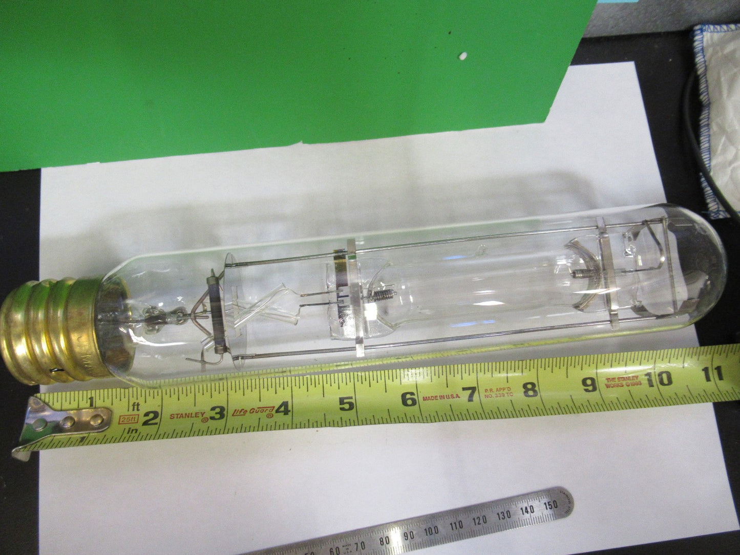 LAMP BULB GE HUGE RARE BULB H400A33-1/T16  AS PICTURED W3-C-08