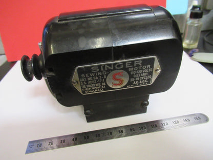 SINGER SEWING MACHINE ELECTRIC MOTOR AS IS AS PICTURED V7-A-53
