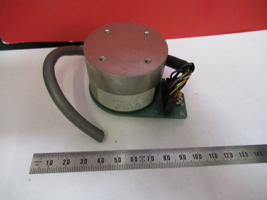 YIG OSCILLATOR MICROWAVE RF FREQUENCY GHz  WILTRON  C20438 AS PICTURED  T7-A-38