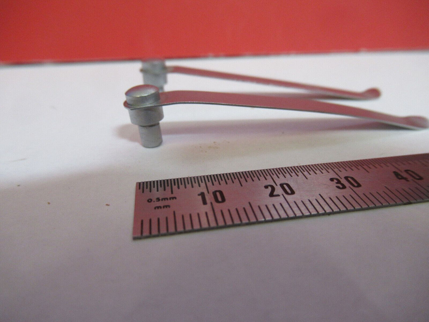 WILD HEERBRUGG SWISS M11 PAIR CLIPS MICROSCOPE PART AS PICTURED S6-A-09