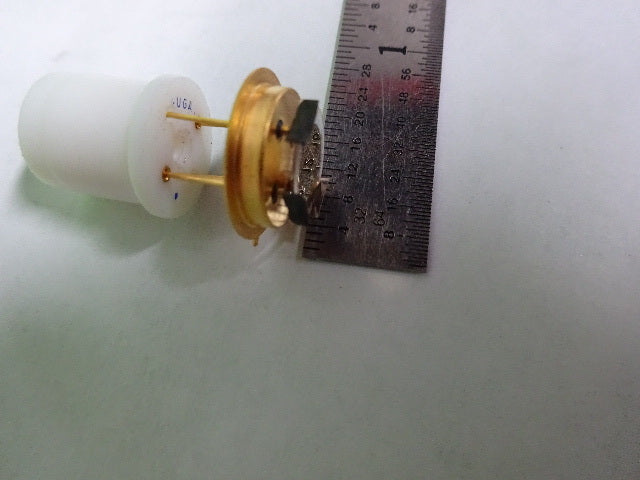 QUARTZ RADIO CRYSTAL MOUNTED GOLD PLATED BENDIX FREQUENCY CONTROL #AQ-49
