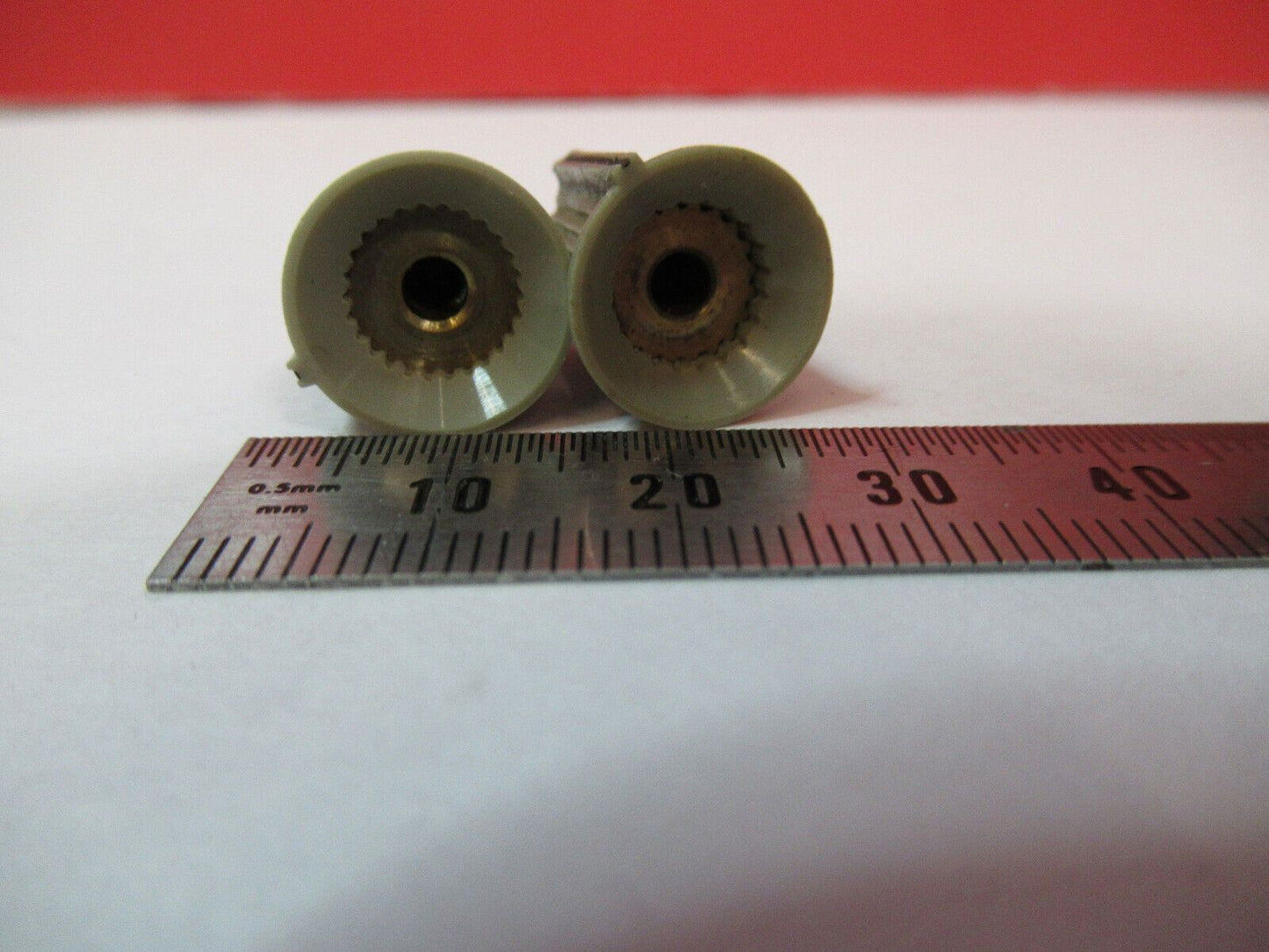 HP HEWLETT PACKARD SET OF PLASTIC KNOBS INSTRUMENT AS PICTURED Y6-B-13