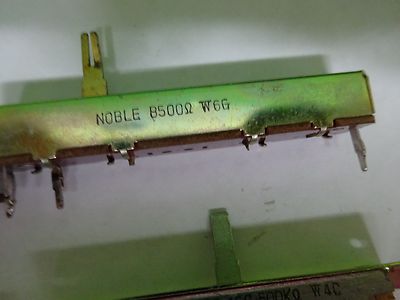 LOT MICROSCOPE PARTS RHEOSTATS NOBLE #11-A-04
