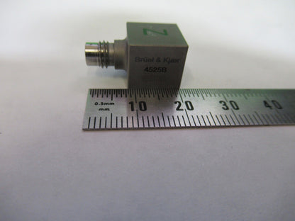 BRUEL KJAER  4525B TRIAX ACCELEROMETER VIBRATION SENSOR 10mV/g AS PICTURED W1-B5