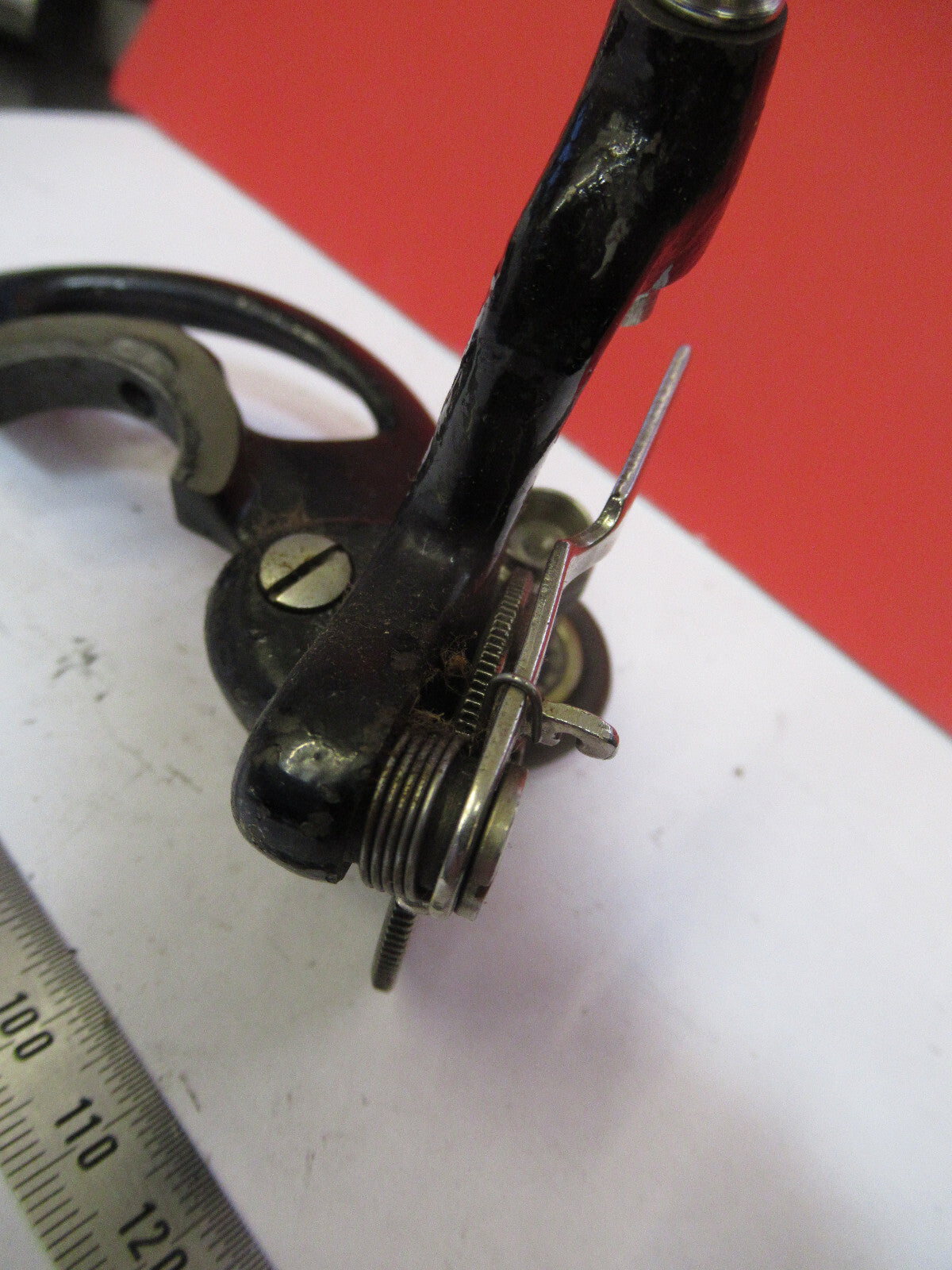 FOR PARTS OLD SINGER SEWING MACHINE MODEL PULLEY ASSEMBLY as picture &H9-B-70