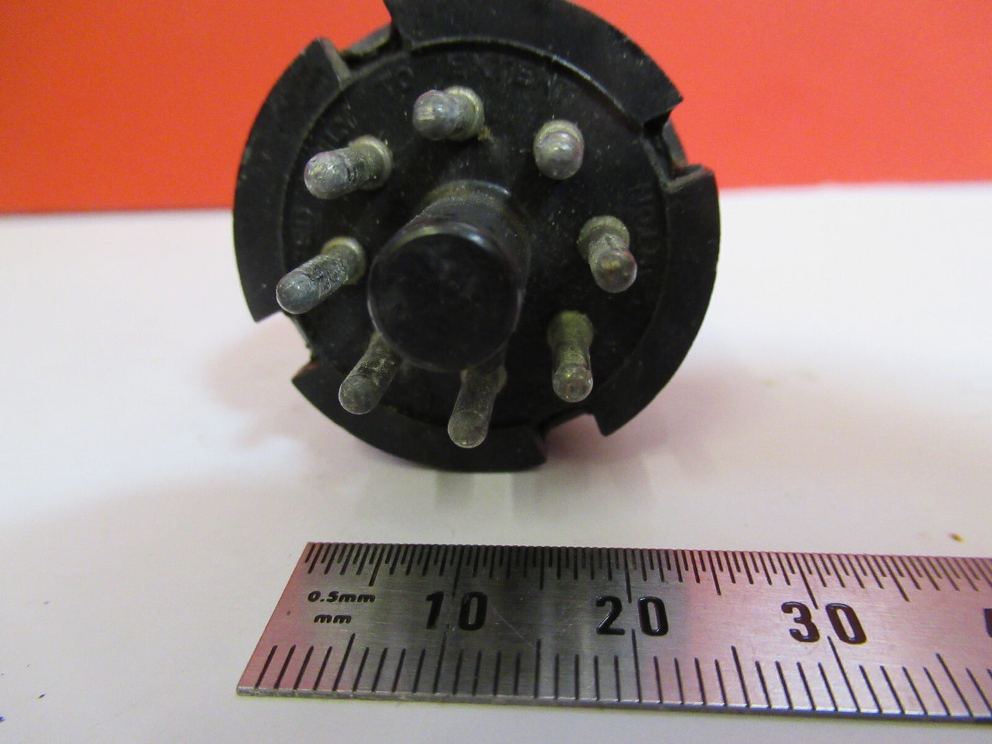 BLILEY ELECTRIC QUARTZ CRYSTAL  FREQUENCY CONTROL AS PICTURED  S3-B-84
