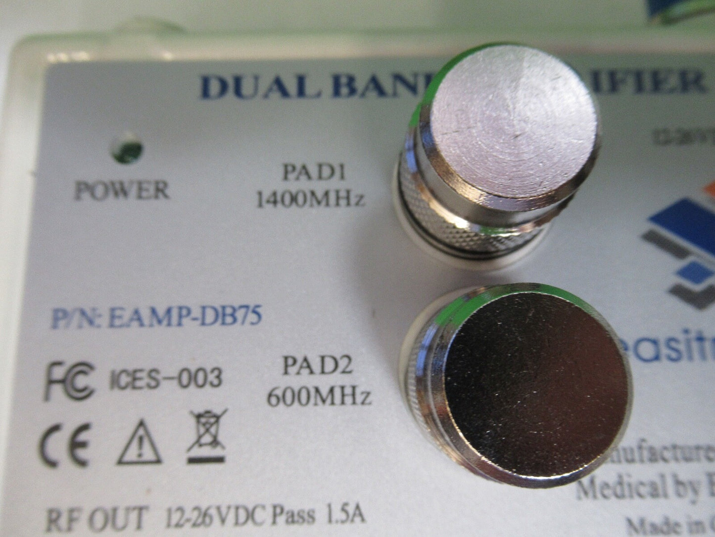 DUAL BAND AMPLIFIER RF 1400 MHz 600 FREQUENCY EASITRONICS  AS PICTURED G7-A-43