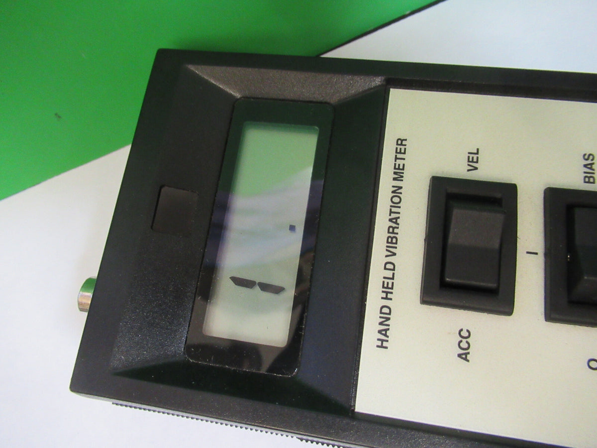 PCB PIEZOTRONICS IMI  687A02 VIBRATION METER for ACCELEROMETER Z7-A-17