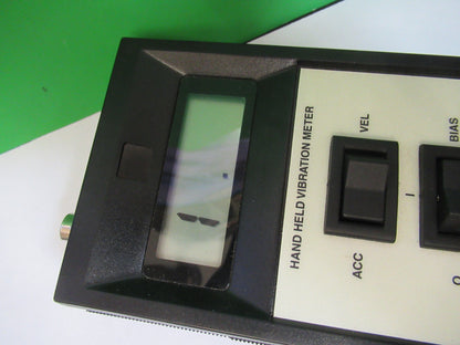 PCB PIEZOTRONICS IMI  687A02 VIBRATION METER for ACCELEROMETER Z7-A-17