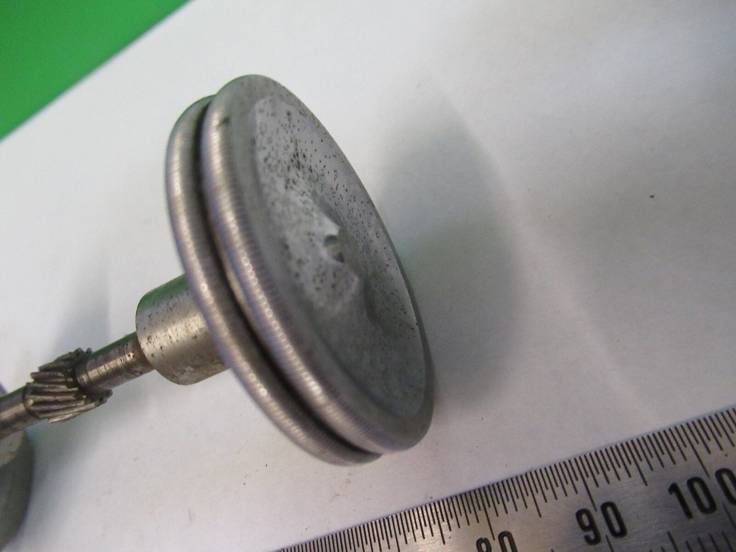 ANTIQUE BAUSCH LOMB BRASS SET OF KNOBS FRAME MICROSCOPE PART AS PICTURED G5-A-56