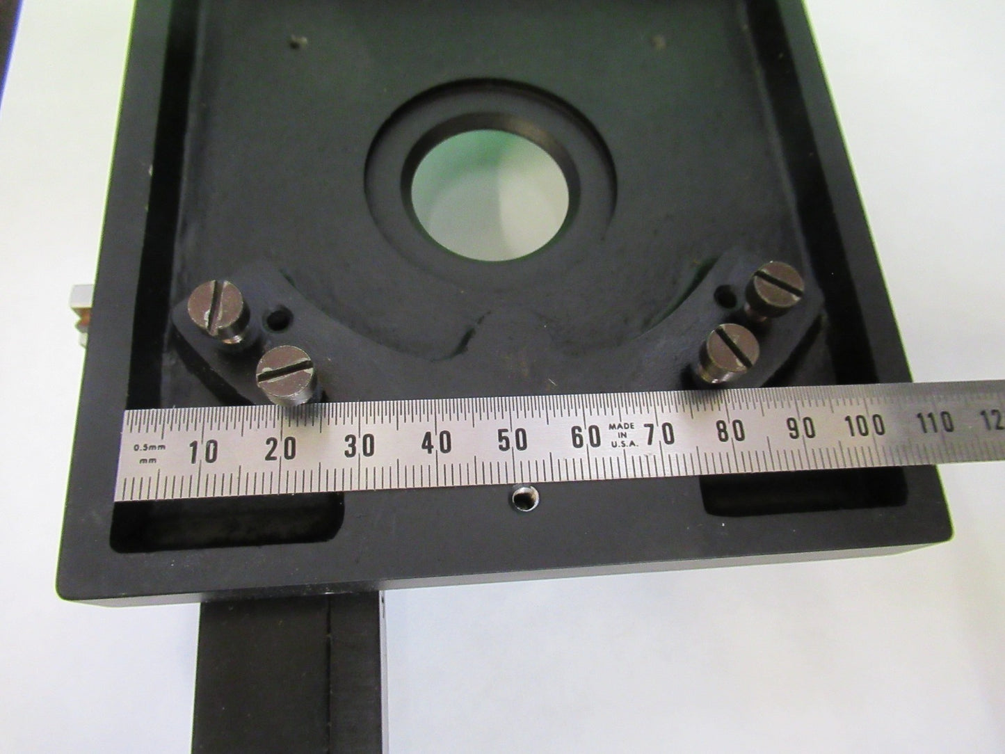 UNITRON MPH JAPAN XY STAGE TABLE MICROSCOPE PART AS PICTURED U8-A-13