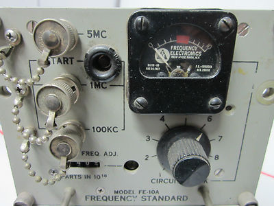 VINTAGE FEI FE-10A ULTRA STABLE QUARTZ OSCILLATOR 5 MHz FREQUENCY STANDARD NAVY