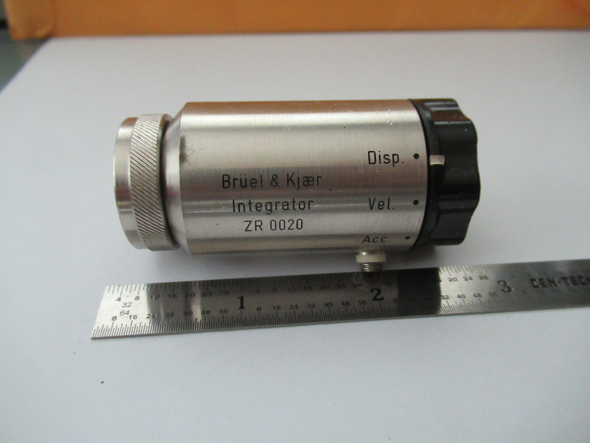 Brüel & Kjær Denmark Zr 0020 Integrator Disp Vel Acceleration AS Pic
