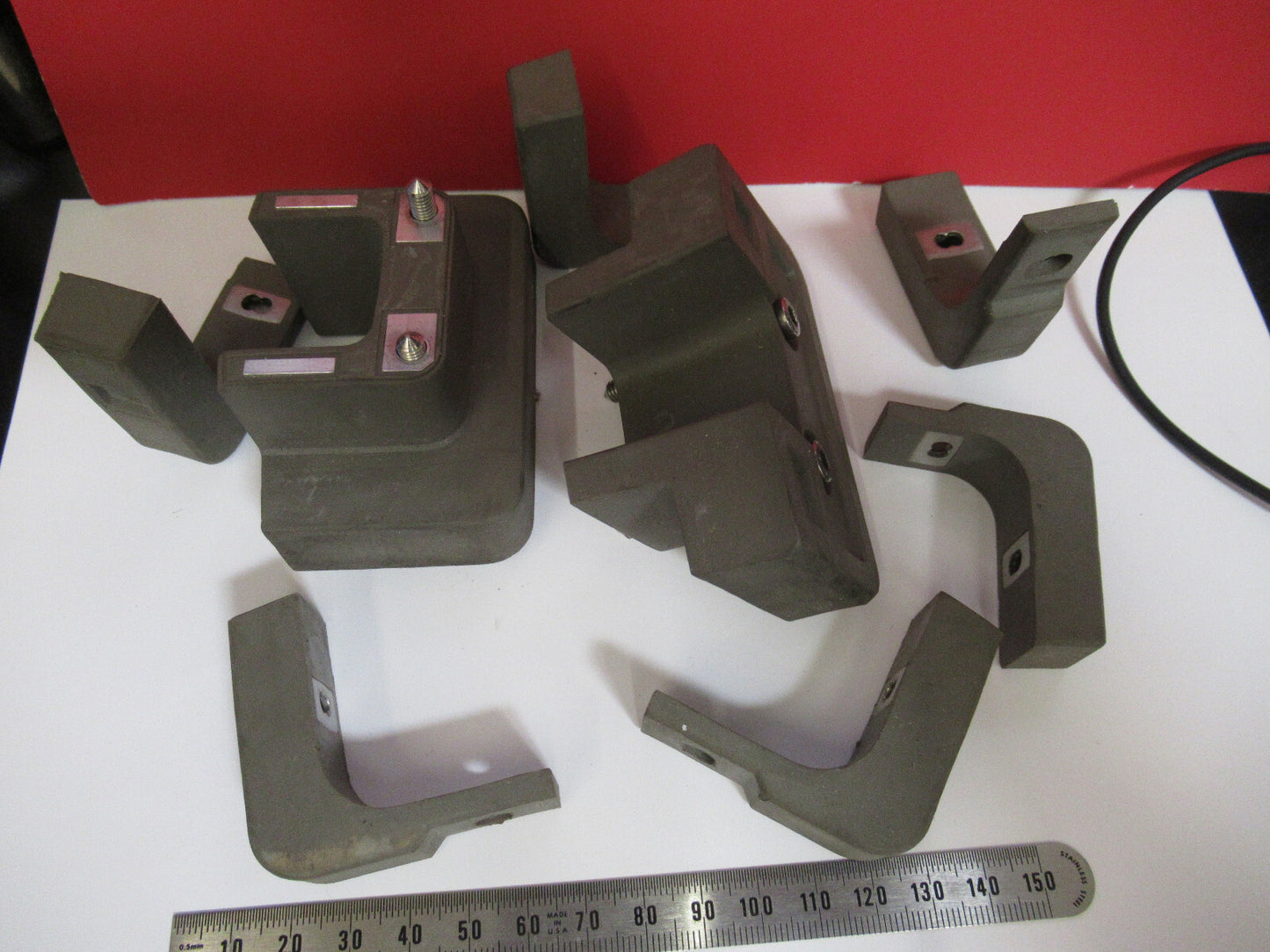 Rubber Bumps for Spectrum Analizer Hewlett-Packard HP Bin