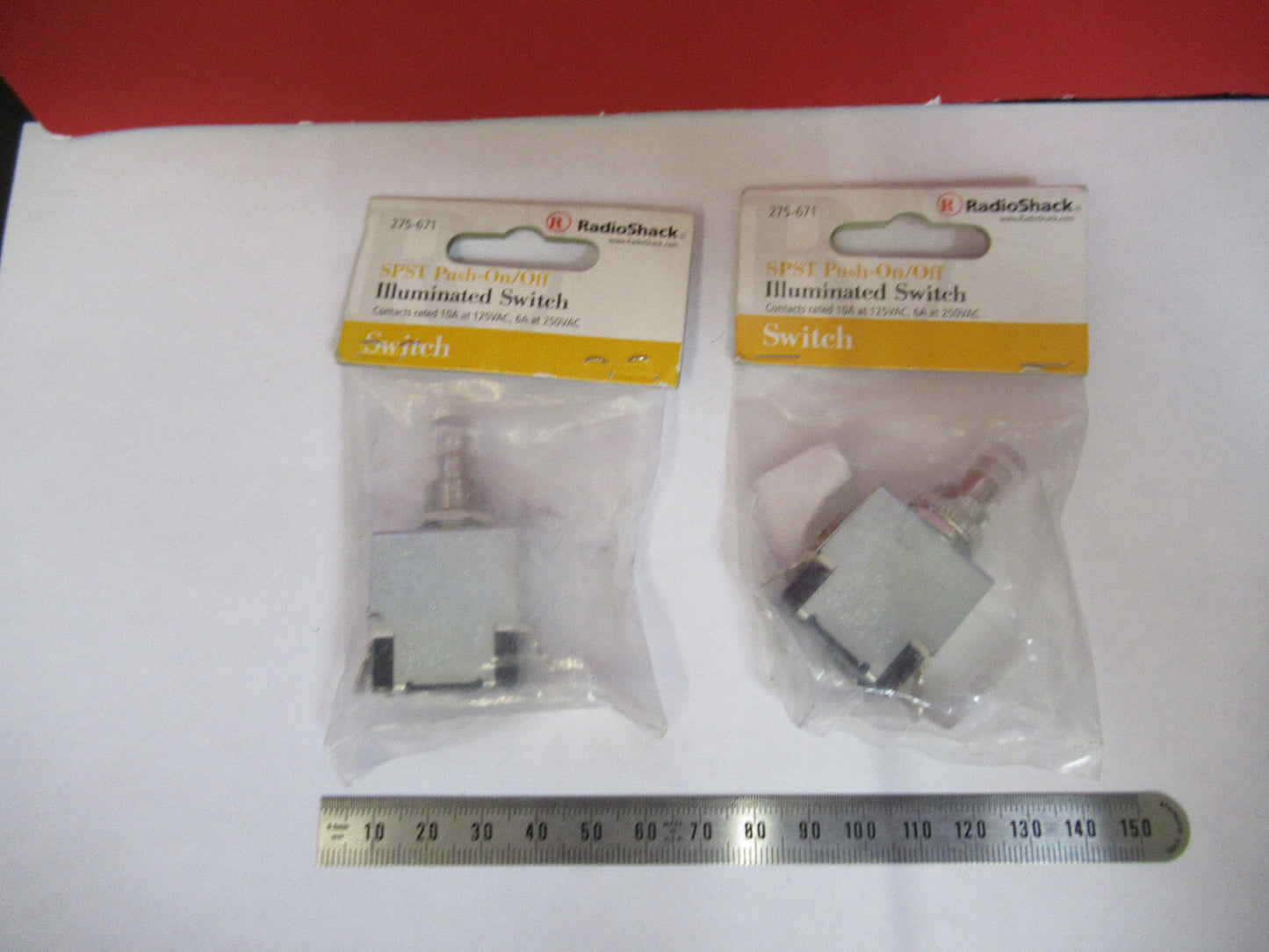 LOT RADIO SHACK  SPST SWITCHES AS PICTURED X3-B-12