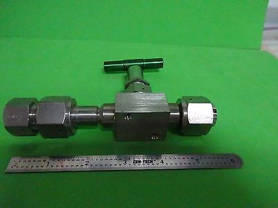 NUPRO VACUUM VALVE STAINLESS STEEL SS-88W-19V AS IS BIN#3K-FT-12