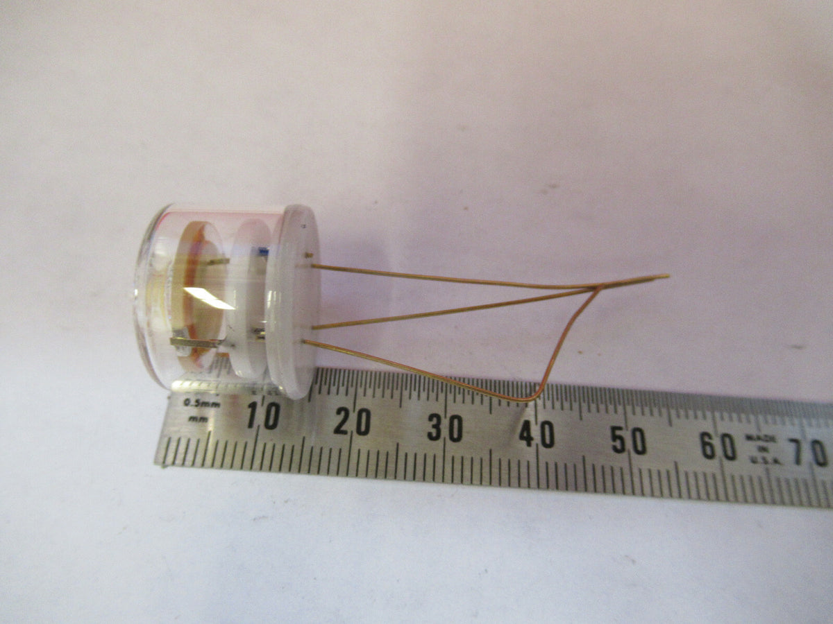 BELL LABS 5.000 MHz RESONATOR GLASS PKG FREQUENCY CONTROL AS PICTURED &1-DT-96
