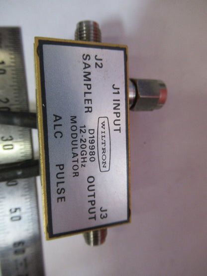 WILTRON D-19980 MODULATOR MICROWAVE RF FREQUENCY 20 GHz AS PICTURED T7-A-48