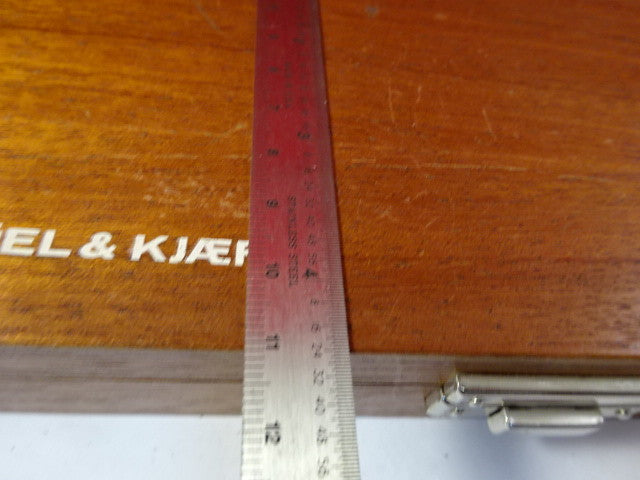 EMPTY WOODEN BOX BRUEL KJAER DENMARK MAHOGANY CASE ACCELEROMETER AS IS  #94-46