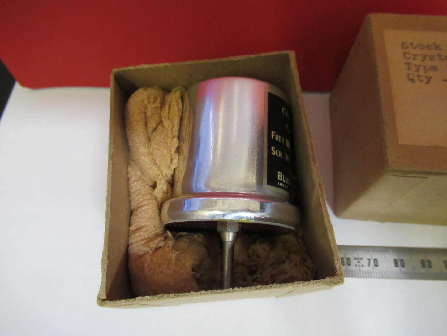 BLILEY FM6 QUARTZ CRYSTAL 100 KC FREQUENCY CONTROL RADIO AS PICTURED X3-B-11
