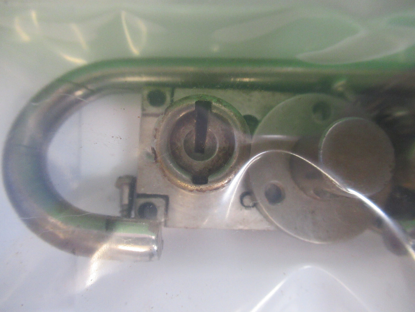 ANTIQUE AO AMERICAN OPTICS LOCK WITHOUT KEY MICROSCOPE PART AS PICTURED W5-B-119