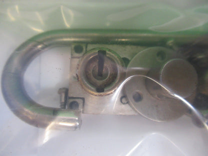 ANTIQUE AO AMERICAN OPTICS LOCK WITHOUT KEY MICROSCOPE PART AS PICTURED W5-B-119