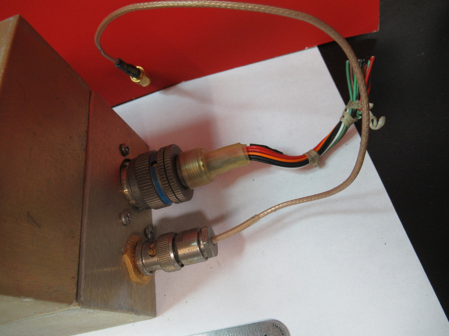 RUBIDIUM ATOMIC CLOCK FE5600B FREQUENCY STANDARD FEI 10 MHz AS PICTURED 6V-FT-79